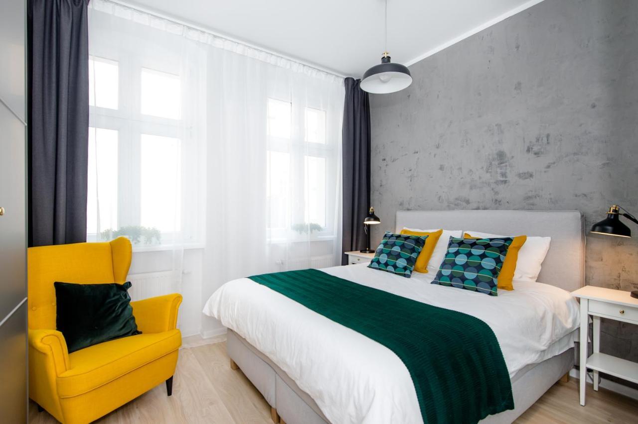 Apartament Za Bramka Centrum Познань Екстер'єр фото